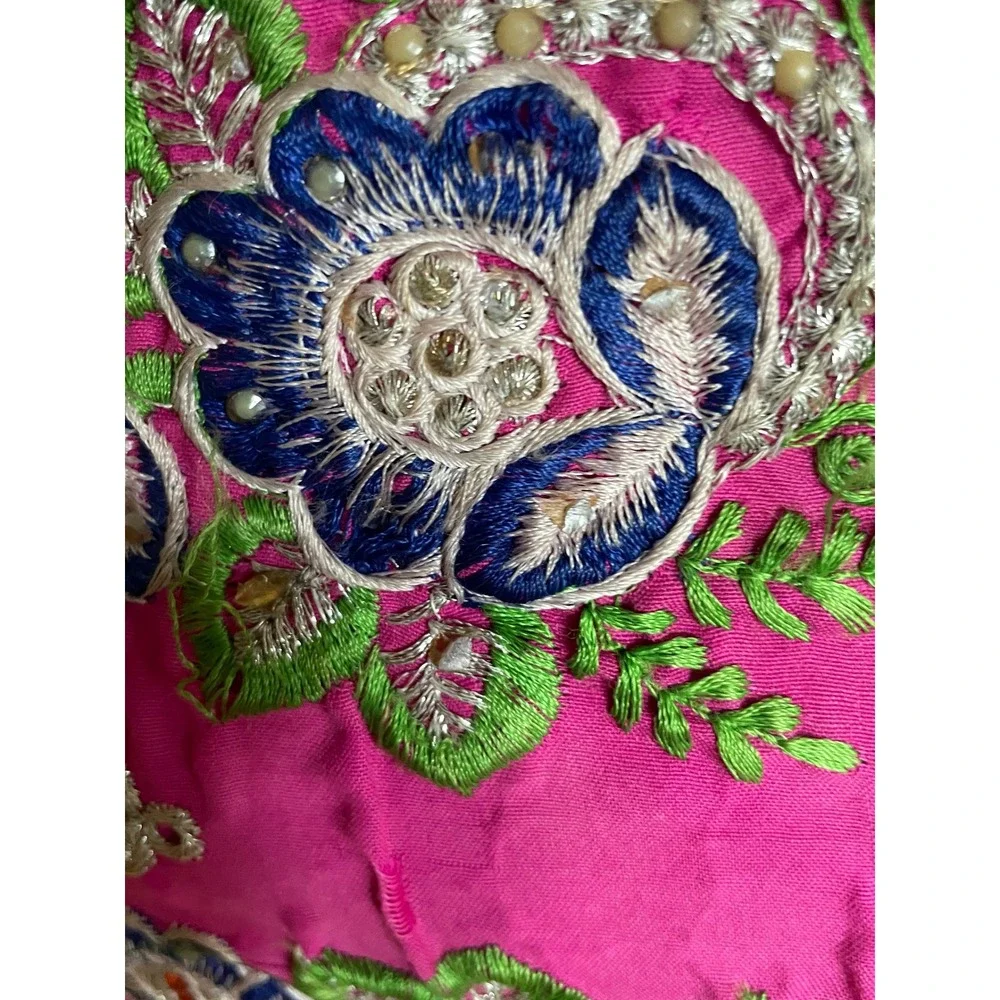 Handmade Indian Round Recycled Sari Patchwork Floor Pouf 18
